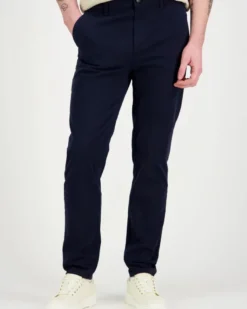 BOSS tapered chino 50510917