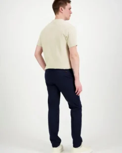BOSS tapered chino 50510917
