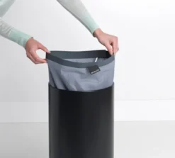 Brabantia pyykkikori korkkikansi 35L matt black