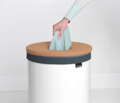 Brabantia pyykkikori 60L korkkikansi white