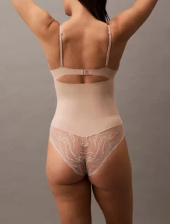 Calvin Klein Body sensual lace QF80027