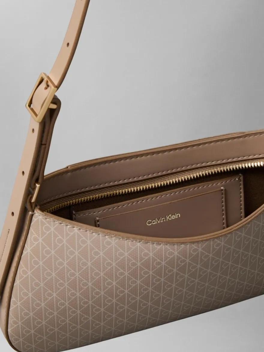 Calvin Klein Emblem aop olkalaukku
