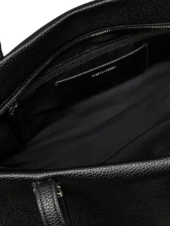 Calvin Klein Emblem hw tote olkakassi