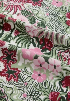 Åhléns Home Florette pöytäliina 145x250 cm vihreä