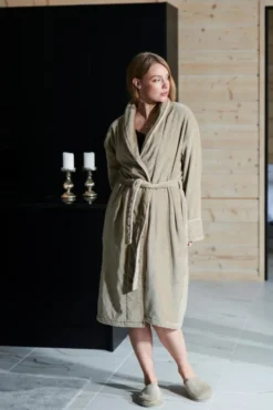Luin Living Haven kylpytakki S beige