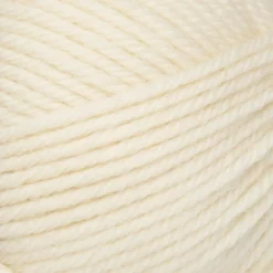 Novita lanka 7 Sisters 100g luonnonvalkoinen 010